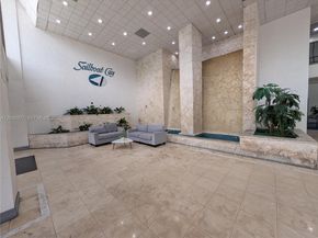 13499 Biscayne Blvd 809, North Miami FL 33181