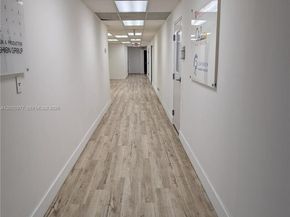 13499 Biscayne Blvd 809, North Miami FL 33181