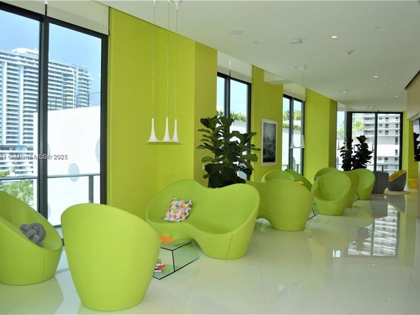 501 NE 31st St 2802, Miami FL 33137