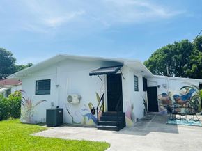 765 NW 46th St, Miami FL 33127
