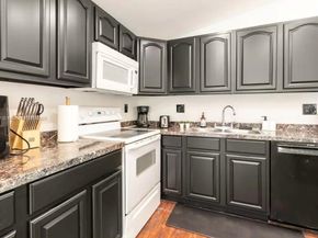 765 NW 46th St, Miami FL 33127