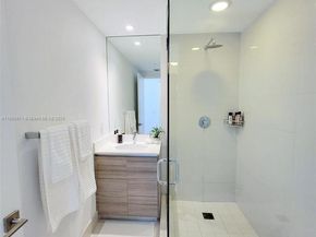 121 NE 34th St 908, Miami FL 33137