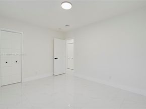 175 NE 120th St, North Miami FL 33161