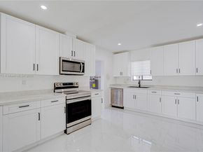 175 NE 120th St, North Miami FL 33161