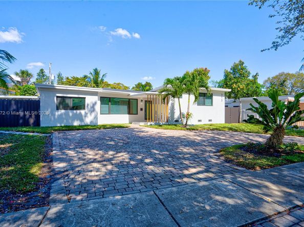175 NE 120th St, North Miami FL 33161