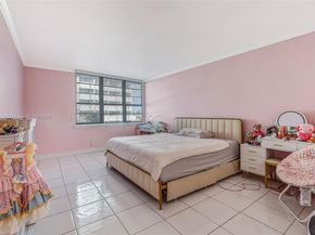 100 Lincoln Rd 502, Miami Beach FL 33139