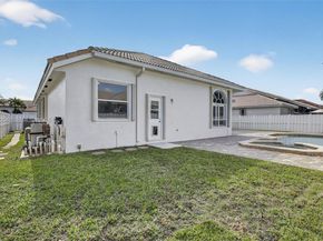 13715 NW 21st St, Pembroke Pines FL 33028