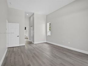 13715 NW 21st St, Pembroke Pines FL 33028