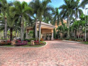 13715 NW 21st St, Pembroke Pines FL 33028