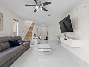 3760 NE 10th St, Homestead FL 33033
