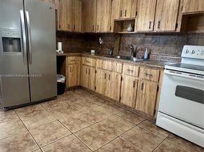 3500 NW 12th St, Miami FL 33125