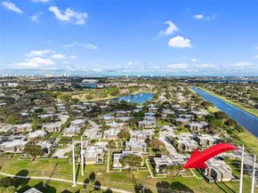 2206 22nd Way, West Palm Beach FL 33407