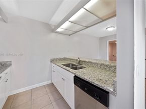 2206 22nd Way, West Palm Beach FL 33407