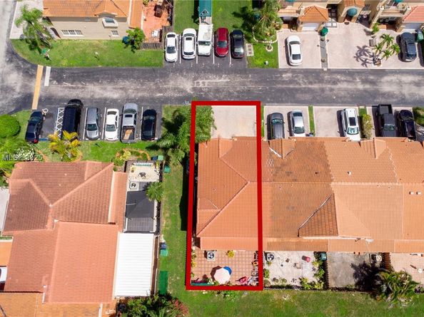 Undisclosed Address #A11875175, Miami FL 33193
