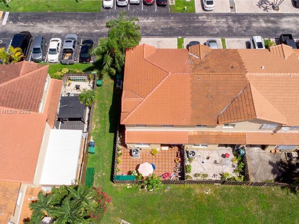 Undisclosed Address #A11875175, Miami FL 33193