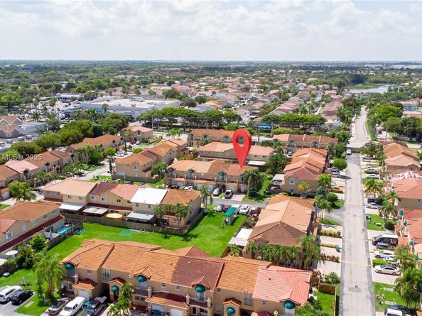 Undisclosed Address #A11875175, Miami FL 33193