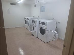 230 174th St 417, Sunny Isles Beach FL 33160