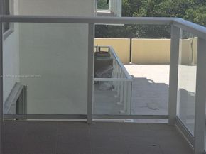 230 174th St 417, Sunny Isles Beach FL 33160