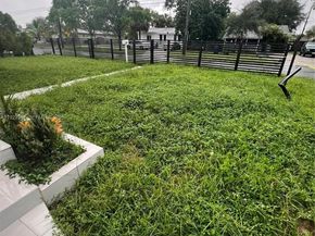 713 SW 7th Ave, Hallandale Beach FL 33009