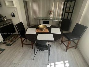 713 SW 7th Ave, Hallandale Beach FL 33009