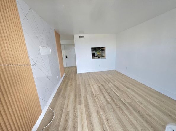 1800 NW 24th Ave 408, Miami FL 33125