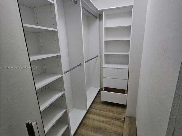 1800 NW 24th Ave 408, Miami FL 33125