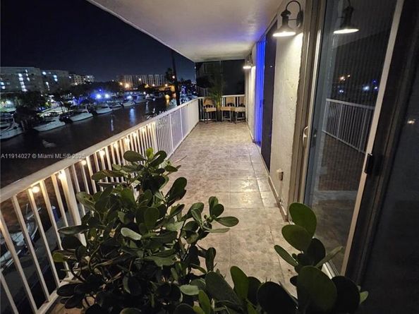 1800 NW 24th Ave 408, Miami FL 33125