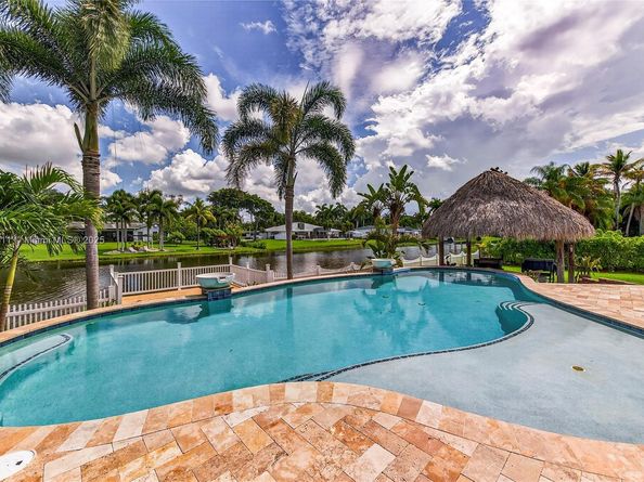 10751 SW 26th Ct, Davie FL 33328