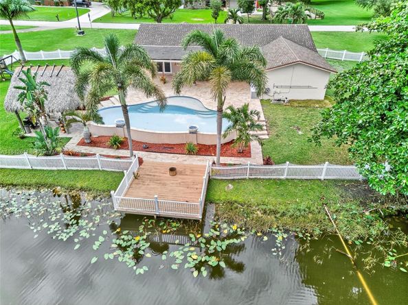 10751 SW 26th Ct, Davie FL 33328