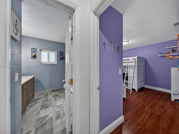 10751 SW 26th Ct, Davie FL 33328