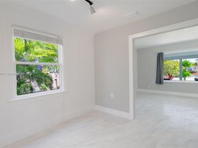 246 NE 13th St, Delray Beach FL 33444
