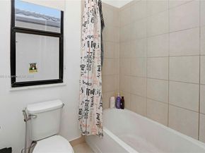 3293 W 98th Pl, Hialeah FL 33018