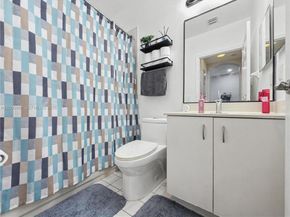 1033 NE 42nd Pl, Homestead FL 33033