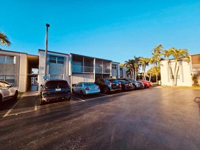 8788 SW 12th St 103, Miami FL 33174