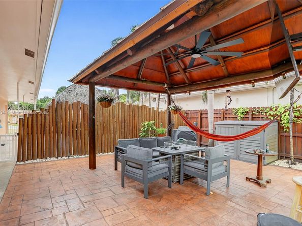920 SW 30th St, Fort Lauderdale FL 33315