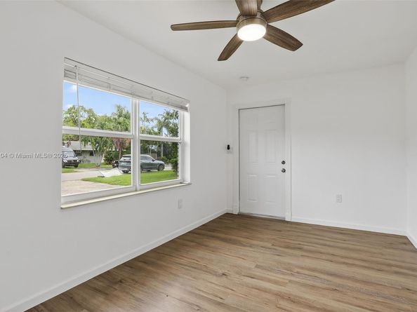 920 SW 30th St, Fort Lauderdale FL 33315