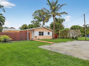 920 SW 30th St, Fort Lauderdale FL 33315