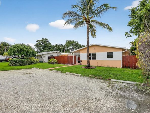 920 SW 30th St, Fort Lauderdale FL 33315