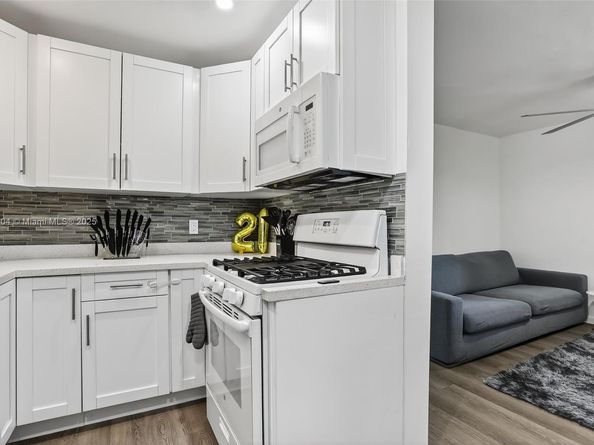 920 SW 30th St, Fort Lauderdale FL 33315