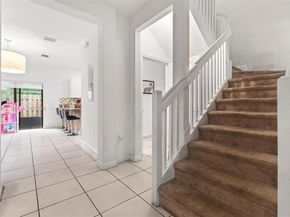 582 NE 207th St, Miami FL 33179