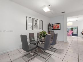 582 NE 207th St, Miami FL 33179