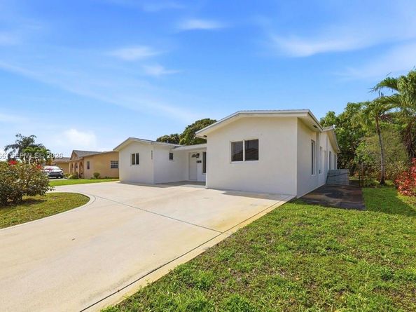 2631 NW 47th Ave, Fort Lauderdale FL 33313