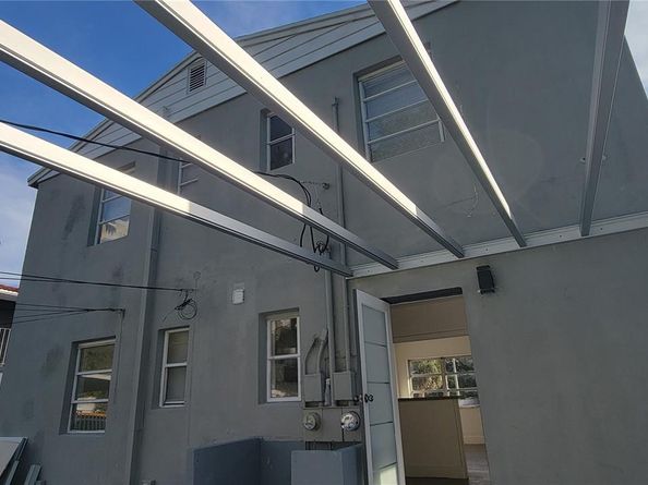3721 SW 27th Ter, Miami FL 33134