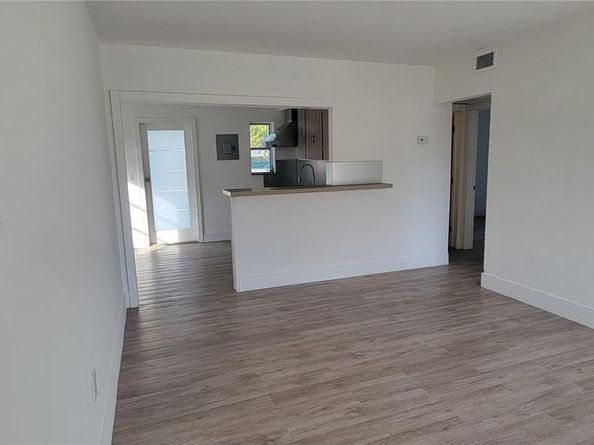 3721 SW 27th Ter, Miami FL 33134