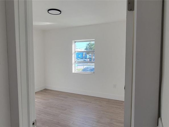 3721 SW 27th Ter, Miami FL 33134