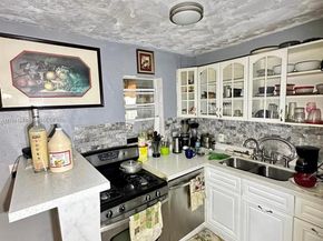 2941 NW 173rd Ter, Miami Gardens FL 33056