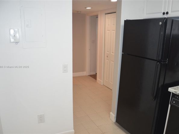 8851 N New River Canal Rd 18E, Plantation FL 33324