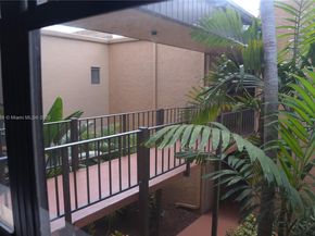 8851 N New River Canal Rd 18E, Plantation FL 33324