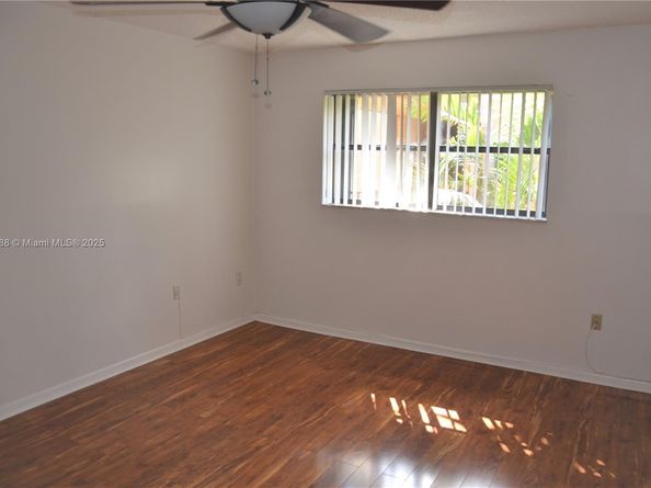8851 N New River Canal Rd 18E, Plantation FL 33324