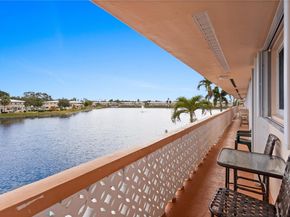 815 SW 11th Ave 18G, Hallandale Beach FL 33009